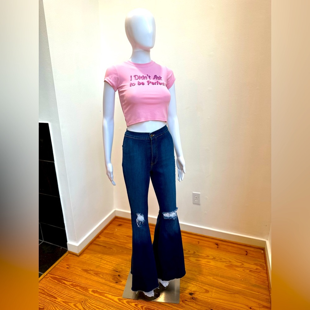 Fashion Nova Mystery Solved Extreme Bell Bottom Size 1, 24” waist,  31.5” inseam